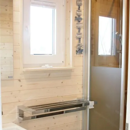 Hausboot Sundowner - Huus &